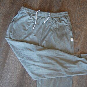 Vuori Olive/Sage Green Performance Joggers – Women’s Small
